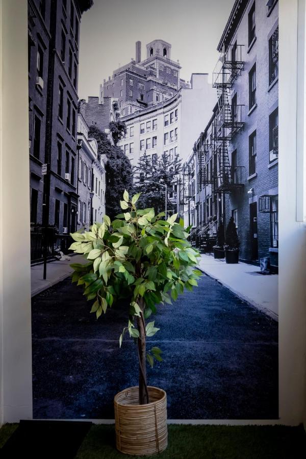 Superbe Appartement Avec Patio ニーム エクステリア 写真