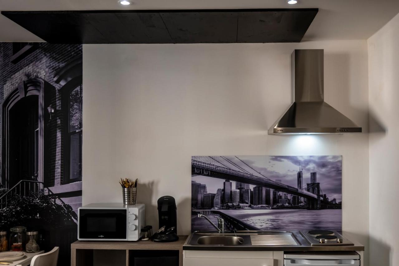 Superbe Appartement Avec Patio ニーム エクステリア 写真